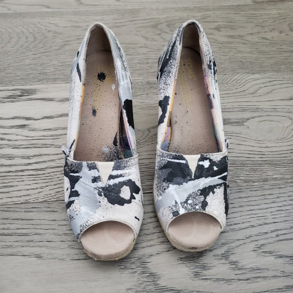 TOMS Canvas Peep Toe Wedge - Women's Sz 5